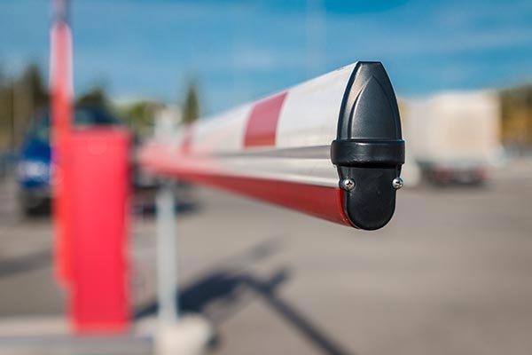 Sperr- und Leitsysteme